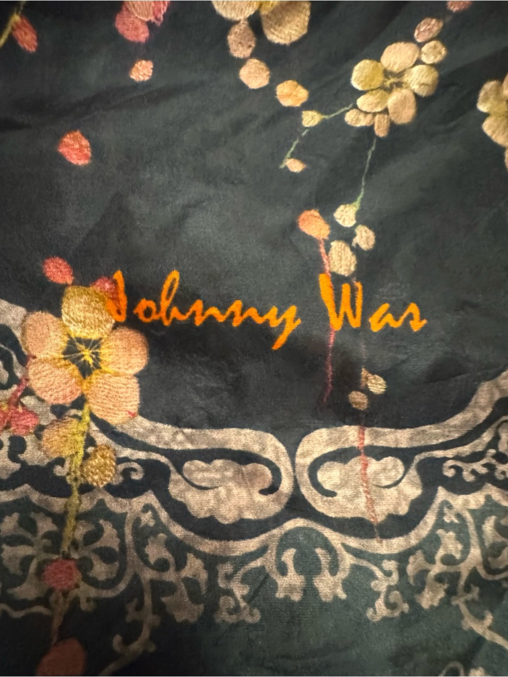 Johnny Was Black Floral Square Tasseled Scarf Border Silk Scarf 42 X 42 Tassels - Picture 2 of 7